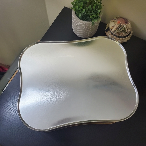 Christmas Tin Box - Picture 5 of 5